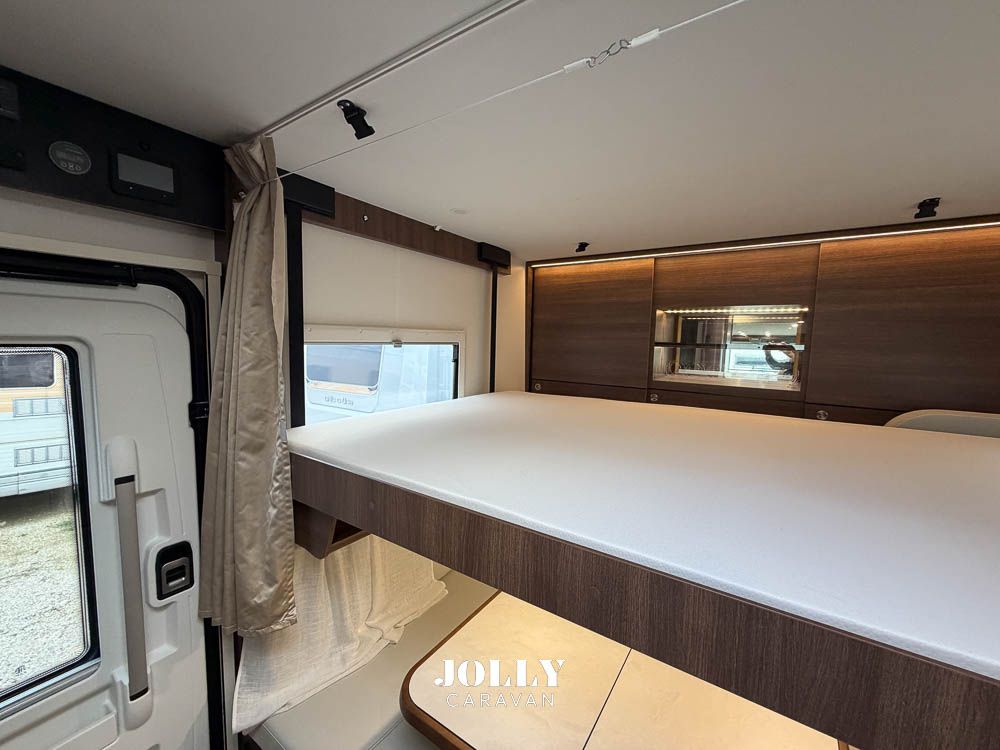 RAPIDO 854F GARAGE - Motorhome Usato Padova Motorhome Usato Veneto - Jolly Caravan -06.jpg
